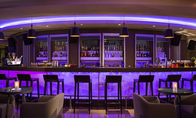 Renaissance Izmir Hotel