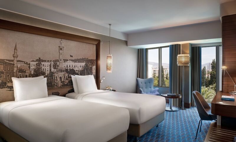 Renaissance Izmir Hotel