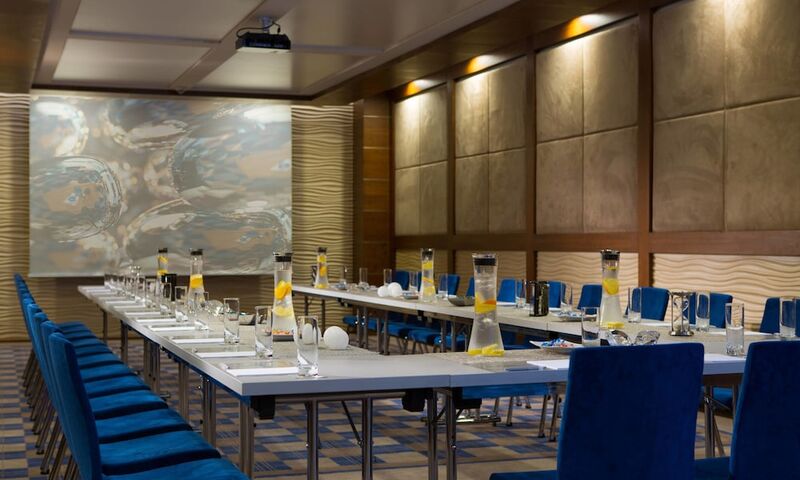 Renaissance Izmir Hotel
