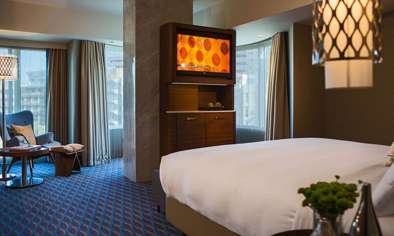 Renaissance Izmir Hotel