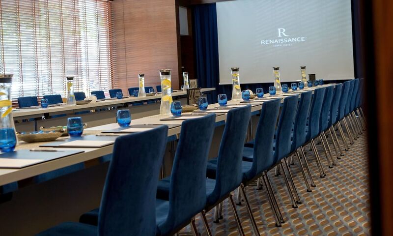 Renaissance Izmir Hotel