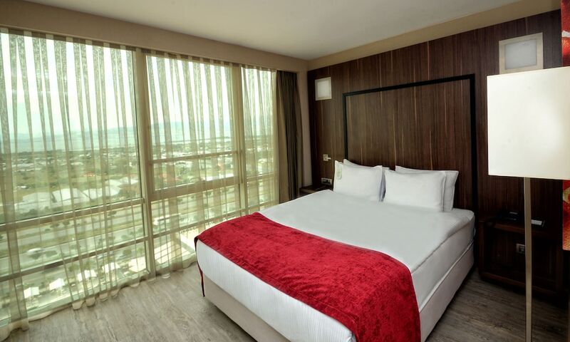 Ramada Encore by Wyndham Izmir