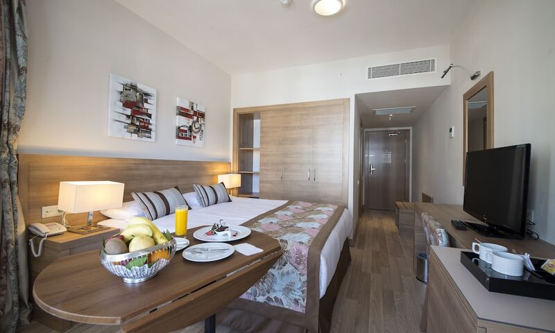 Ramada Resort by Wyndham Lara