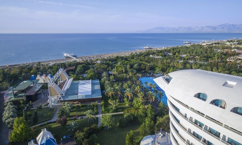 Concorde De Luxe Resort - All Inclusive
