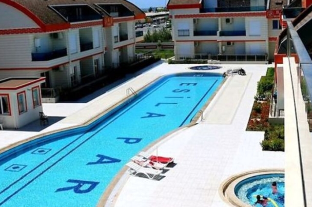 Esila Park Lara Kundu