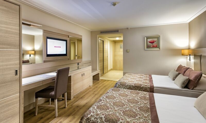 Miracle Resort Hotel - All Inclusive