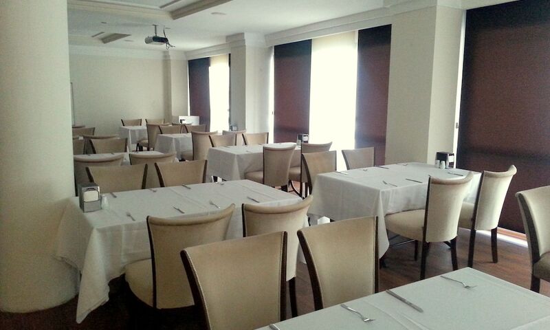 Ismira Hotel