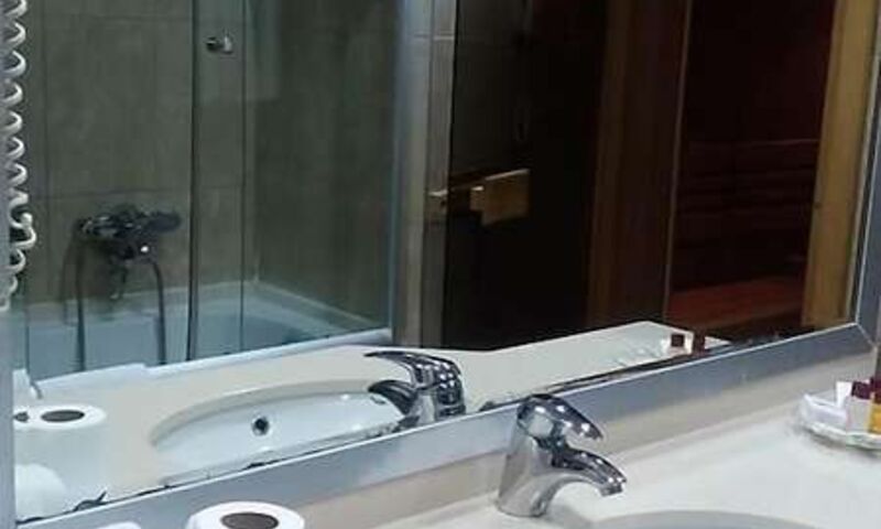 Ismira Hotel