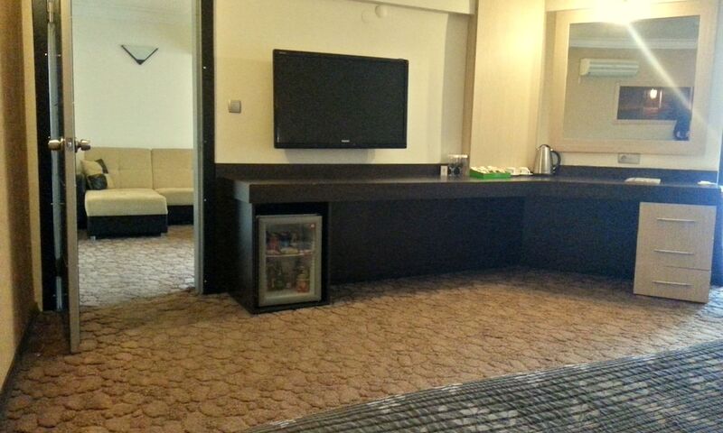 Ismira Hotel