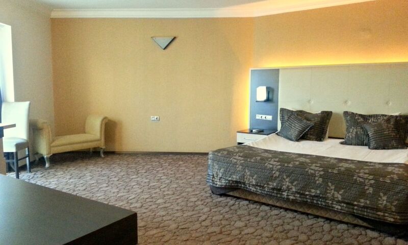 Ismira Hotel