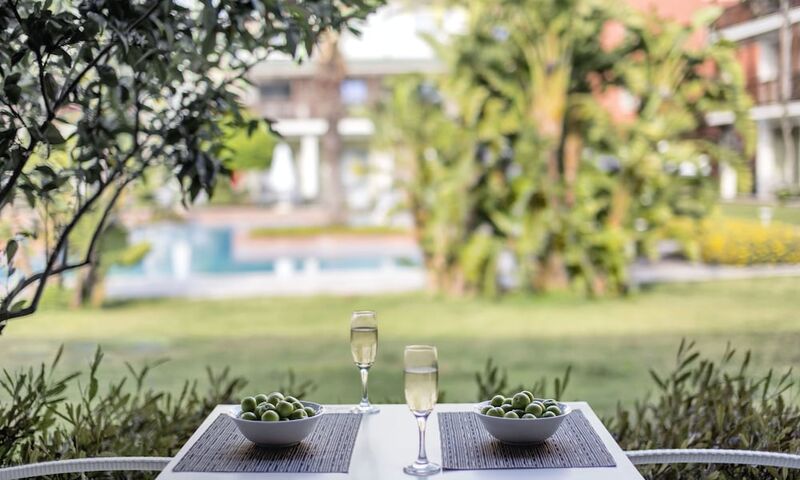 Lara Barut Collection - All Inclusive
