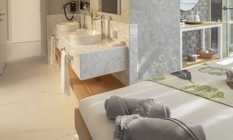 Lara Barut Collection - All Inclusive