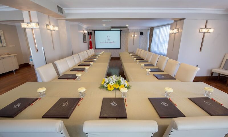 Izmir Palas Otel