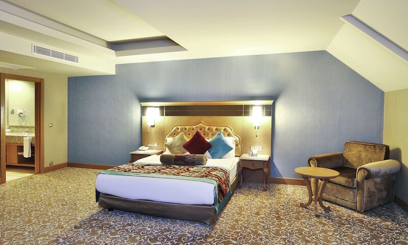 Royal Holiday Palace- All Inclusive