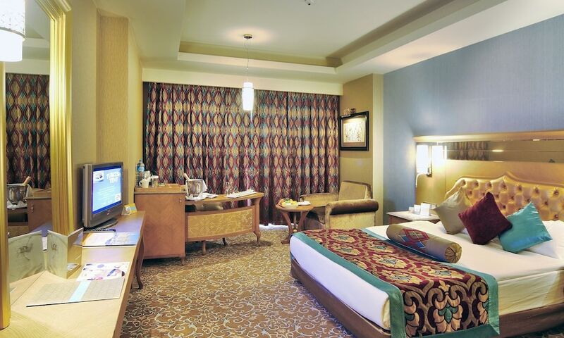 Royal Holiday Palace- All Inclusive
