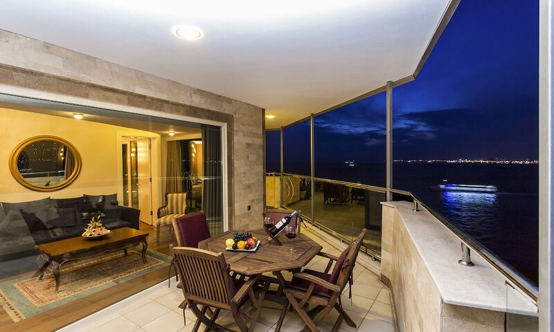 Izmir Palas Otel