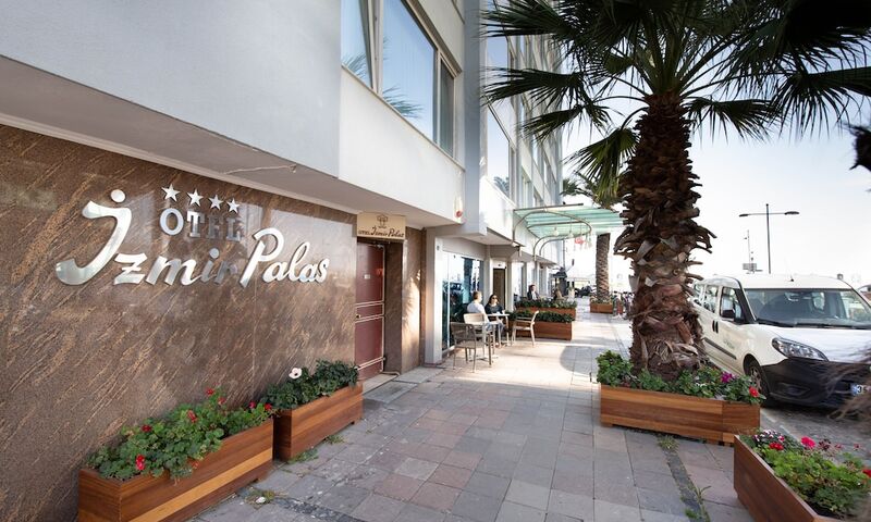 Izmir Palas Otel