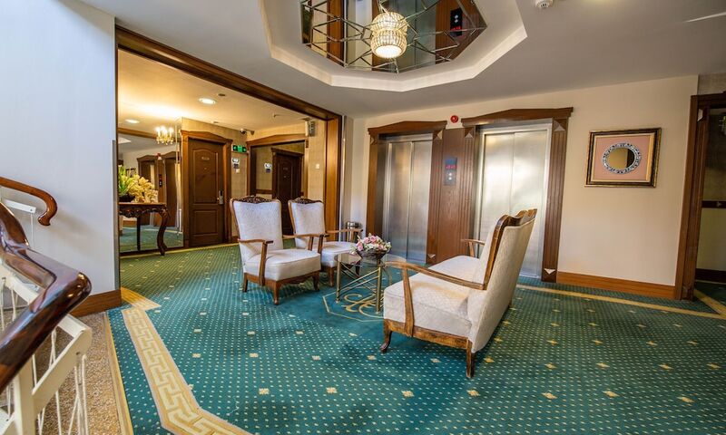 Izmir Palas Otel