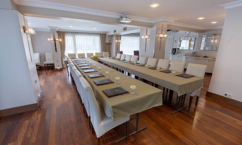 Izmir Palas Otel