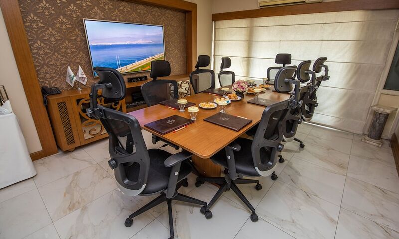 Izmir Palas Otel