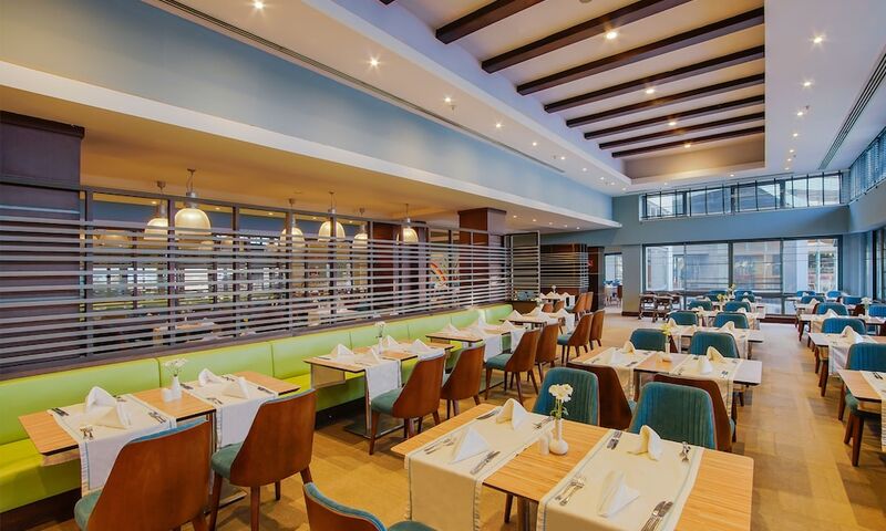 Limak Lara De Luxe Hotel - All Inclusive
