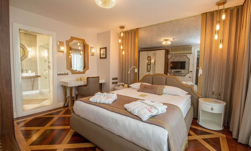 Izmir Palas Otel