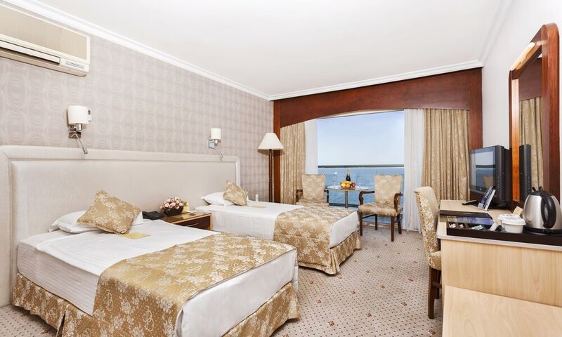 Izmir Palas Otel