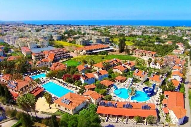 Riverside Garden Resort