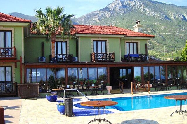 Bella View Art Boutique Hotel