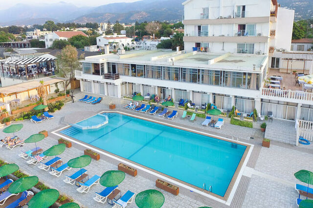 Manolya Hotel