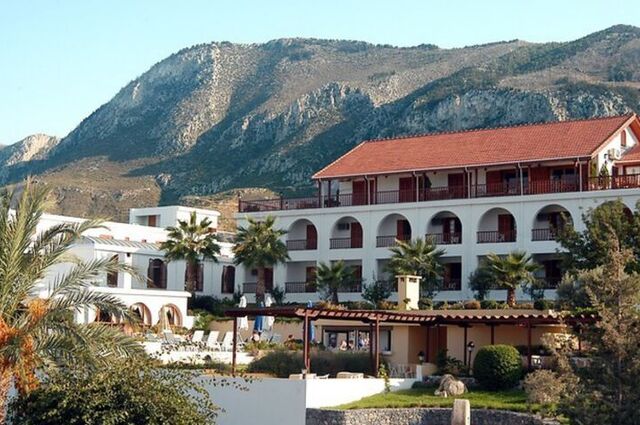 Onar Holiday Village