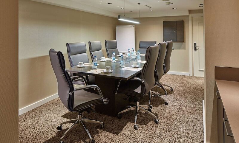 Doubletree By Hilton Hotel Izmir - Alsancak