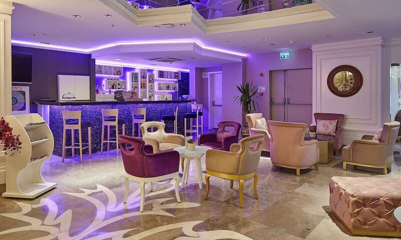 Doubletree By Hilton Hotel Izmir - Alsancak