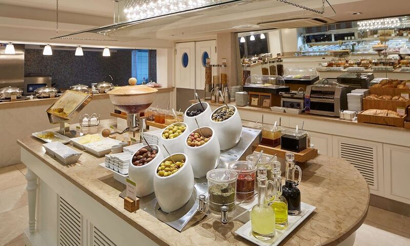 Doubletree By Hilton Hotel Izmir - Alsancak