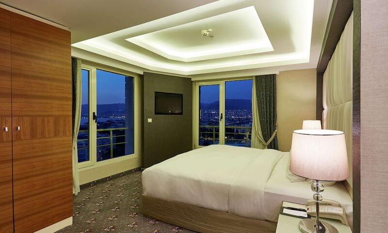 Doubletree By Hilton Hotel Izmir - Alsancak