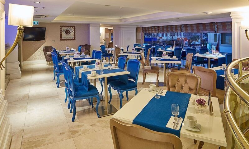 Doubletree By Hilton Hotel Izmir - Alsancak