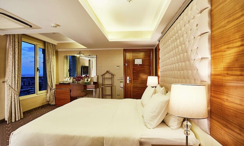 Doubletree By Hilton Hotel Izmir - Alsancak