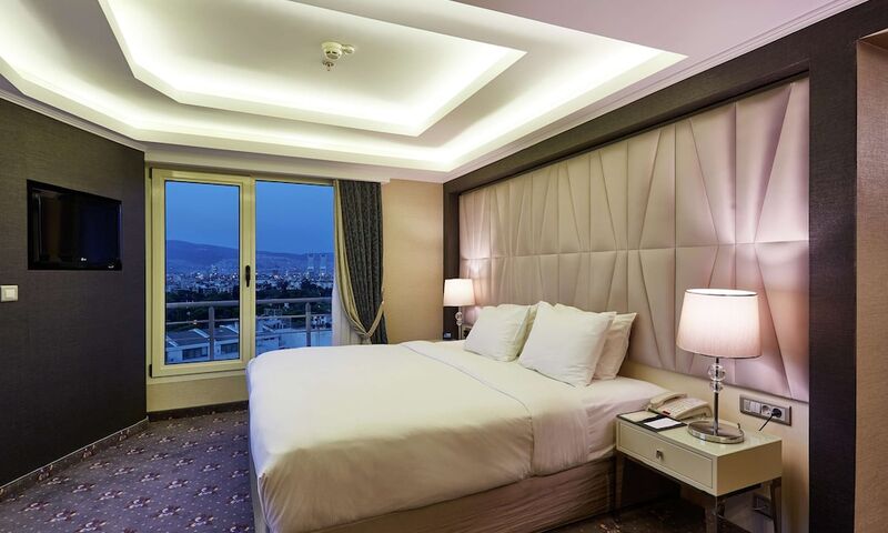 Doubletree By Hilton Hotel Izmir - Alsancak
