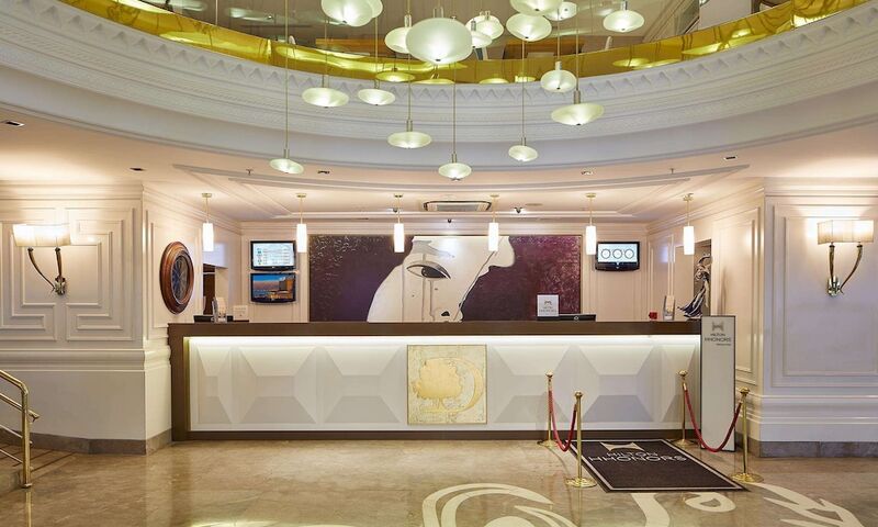 Doubletree By Hilton Hotel Izmir - Alsancak