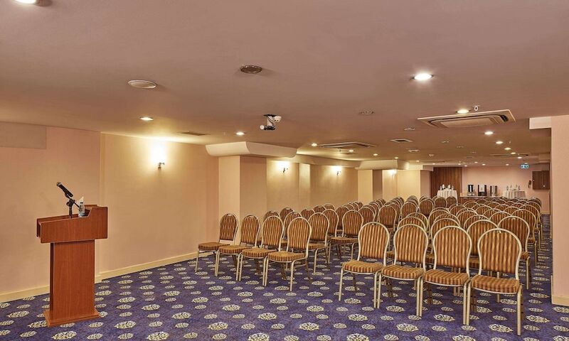 Doubletree By Hilton Hotel Izmir - Alsancak