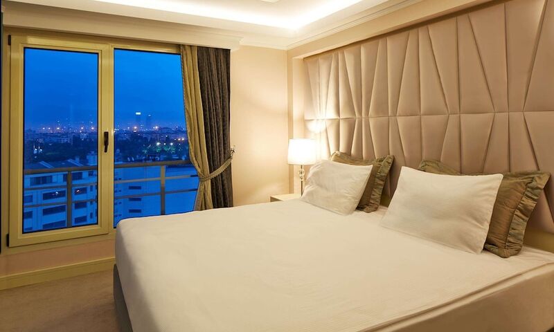 Doubletree By Hilton Hotel Izmir - Alsancak