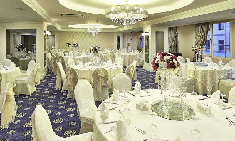 Doubletree By Hilton Hotel Izmir - Alsancak