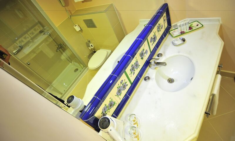 Anemon Izmir Hotel