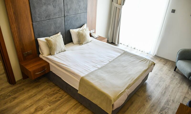 Mimoza Hotel