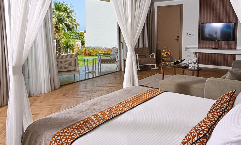 Acapulco Resort Hotel