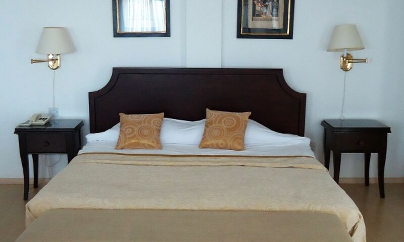 Ada Beach Hotel