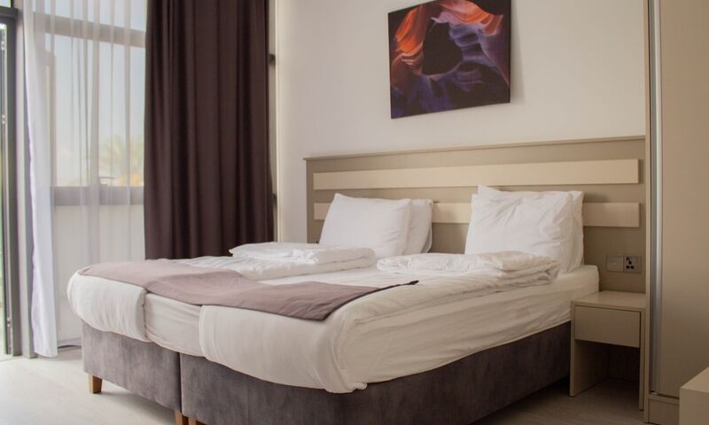 Alya Rooms