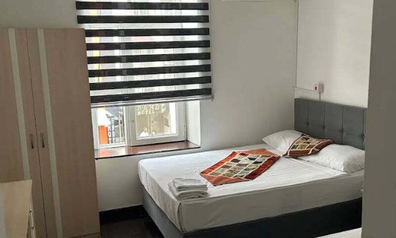 City Hotel 