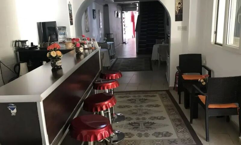 City Hotel 