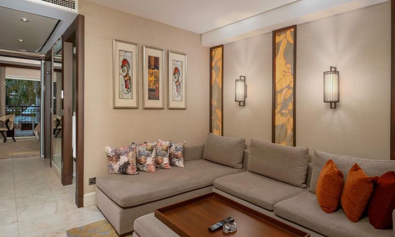 Cratos Premium Hotel & Casino